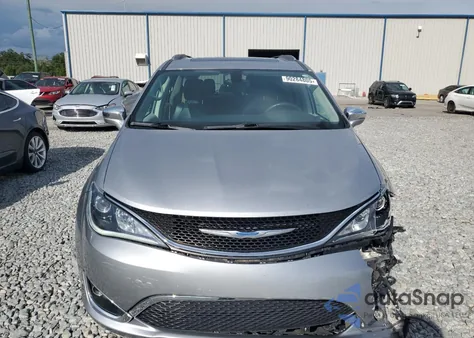 2018 Chrysler Pacifica Limited z USA, uszkodzony, nr VIN 2C4RC1GG2JR251911